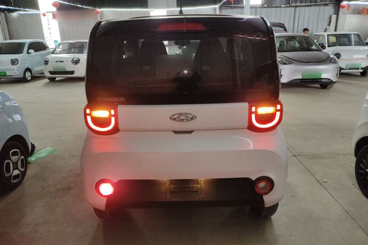 Used Chery QQ Ice Cream 2022 170km Sundae Phosphate Lithium-Ion