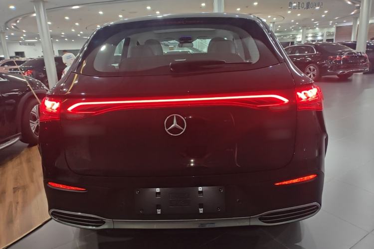 Used Mercedes-Benz EQE SUV 2024 500 4MATIC Pioneer Edition