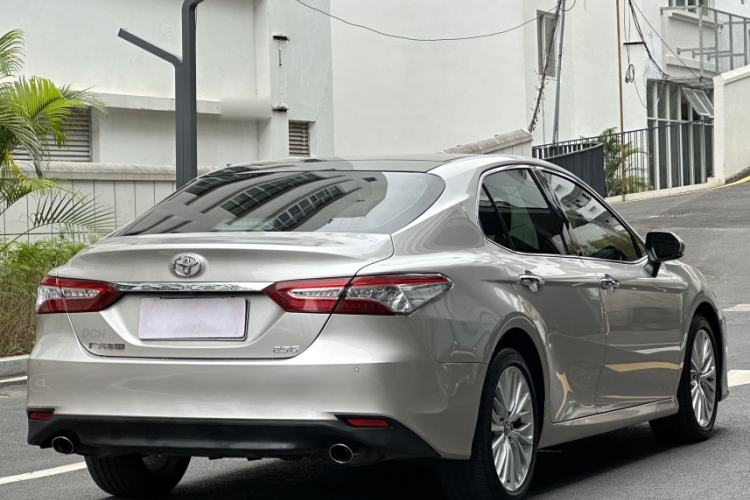 Used Toyota Camry 2019 2.5G Luxury Edition China VI Standard