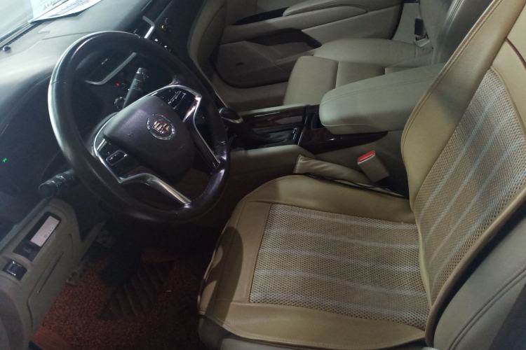 Used Cadillac XTS 2014 28T Comfort Version
