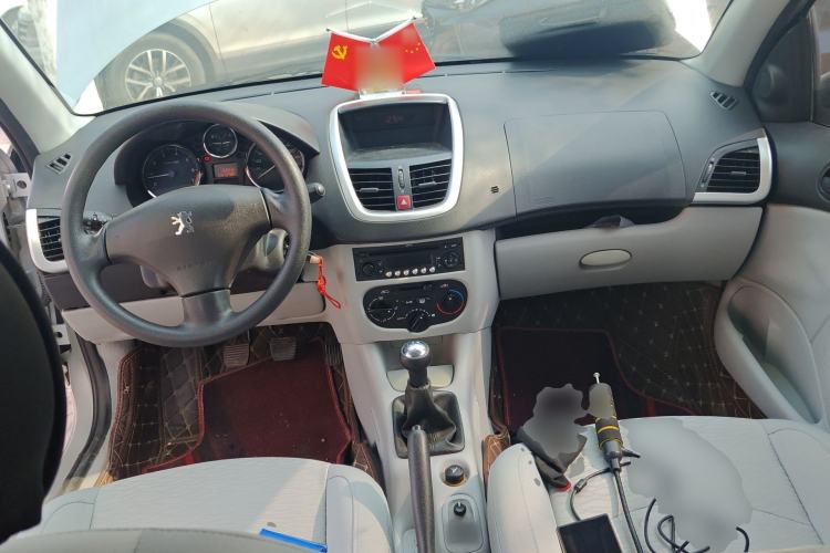 Used Peugeot 207 2011 Sedan 1.4L Manual Yule Edition Center Console