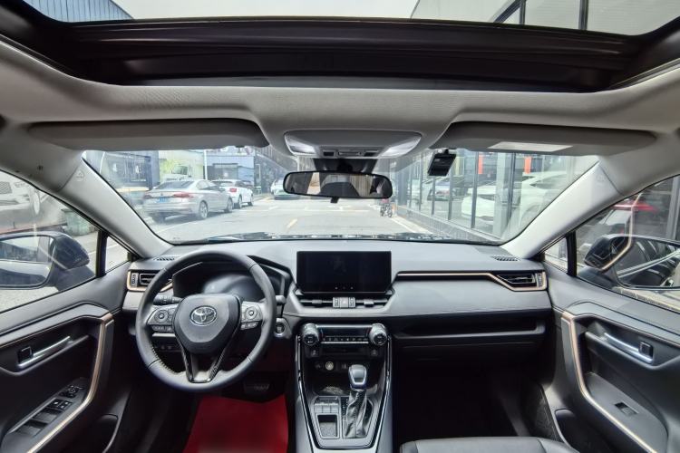 Used Toyota Wildlander 2024 2.0L CVT Two-Wheel Drive Luxury PLUS Edition