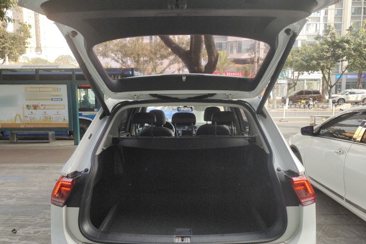 Used Volkswagen Tiguan L 2018 330TSI Automatic Two-Wheel Drive Flagship Edition