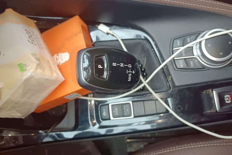 Used BMW X1 2020 sDrive20Li Premium Edition Gear Lever