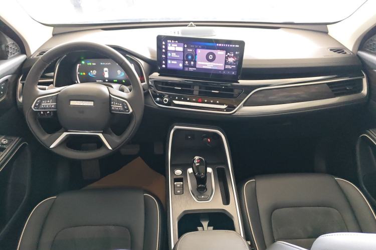Used Haval H6 2023 National Trend Edition 1.5T Automatic Champion Version Center Console