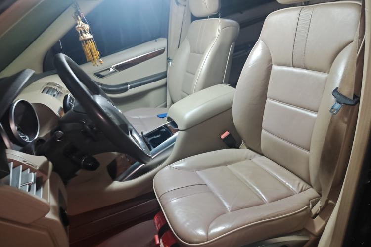 Used Mercedes-Benz R-Class 2010 R 350 L 4MATIC