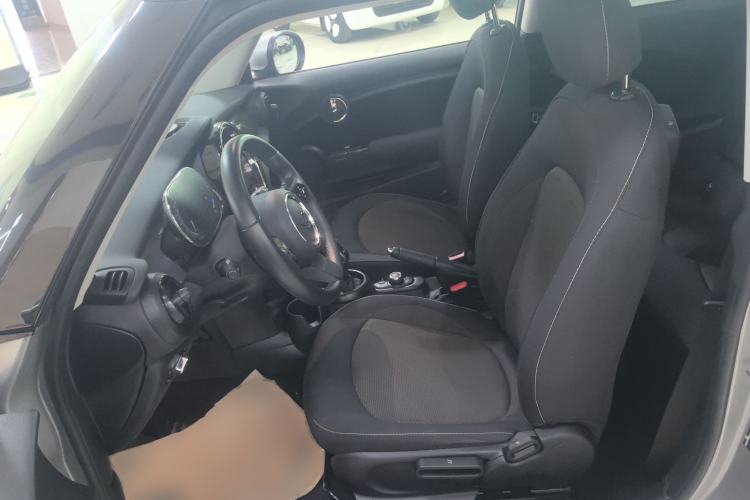 Used MINI MINI 2023 1.5T ONE