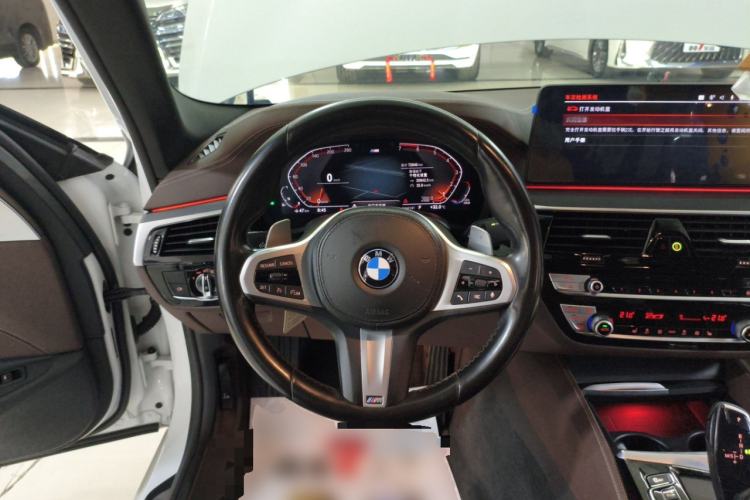 Used BMW 5 Series 2021 530Li Leading Model M Sport Package
