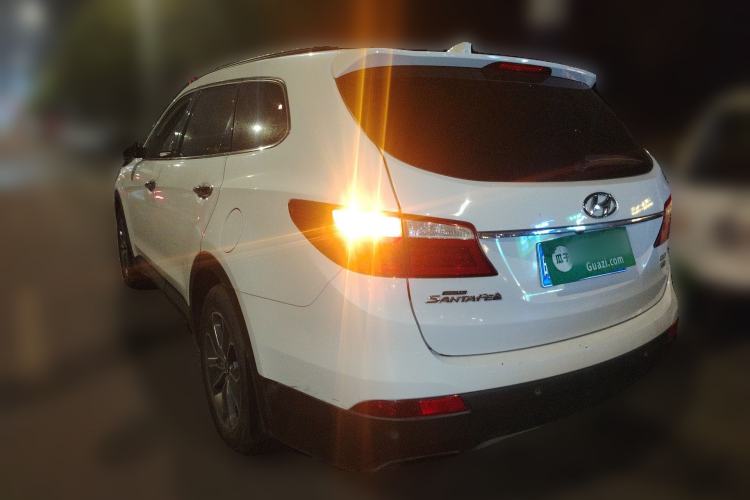 Used Hyundai Grand SantaFe 2013 2.2T 7-Seater Four-Wheel-Drive Luxury Edition
