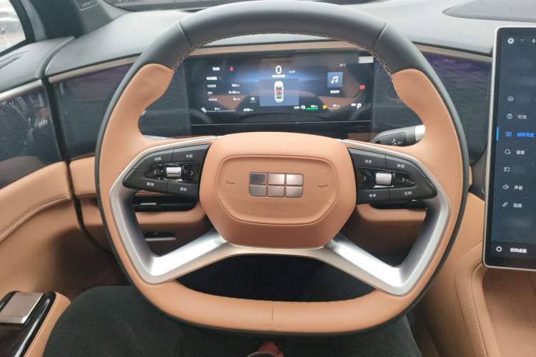 Used Geely Galaxy L7 2025 EM-i 115km Exploration+ Edition
