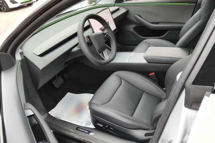 Used Tesla Model 3 2025 Rear-Wheel-Drive Version