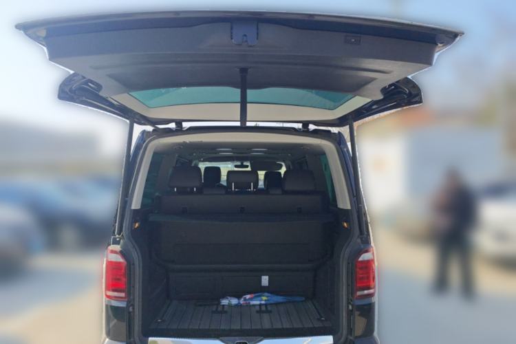 Used Volkswagen Multivan 2018 2.0 TSI Two-Wheel-Drive Luxury Edition 7 Seats