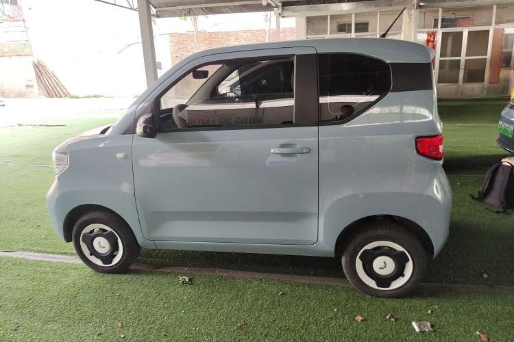 Used Wuling Hongguang MINIEV 2022 Easy Version Lithium Iron Phosphate