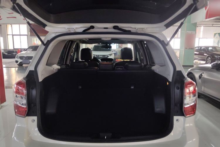 Used Subaru Forester 2015 2.0i Special Edition Commemorative Model
