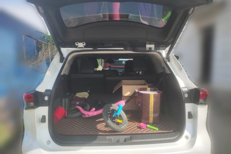 Used Toyota Highlander 2022 Dual-Engine 2.5L Four-Wheel Drive Prestige Version 7 Seats
