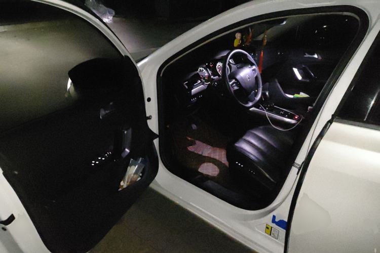 Used Peugeot 408 2014 1.6T Automatic Supreme Edition Driver Seat