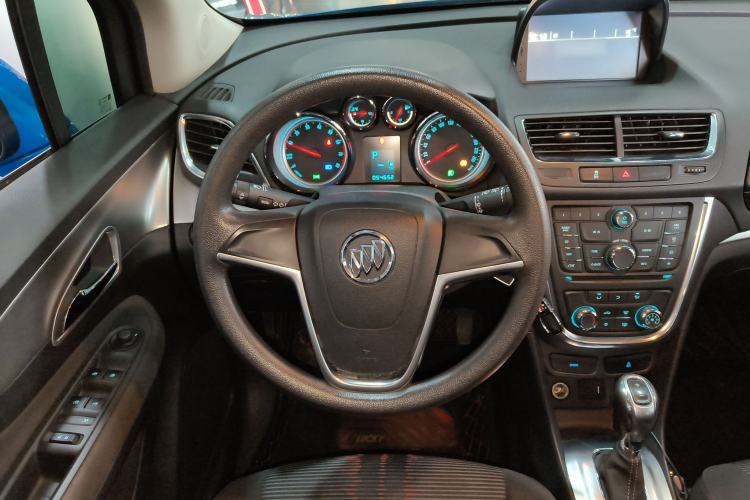 Used Buick Encore 2015 1.4T Automatic Two-Wheel Drive Urban Elite Version