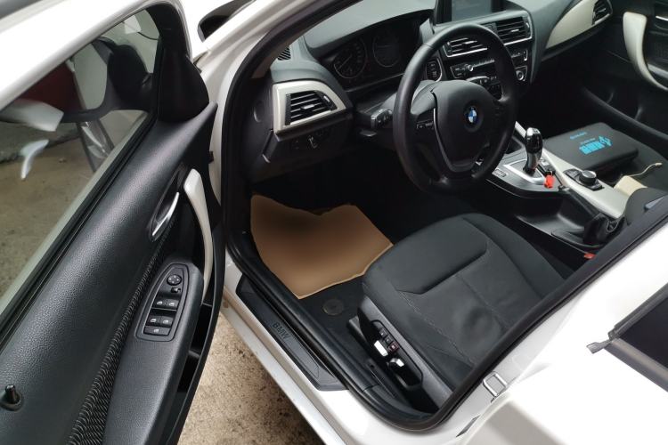 Used BMW 1 Series 2016 120i Leading Model