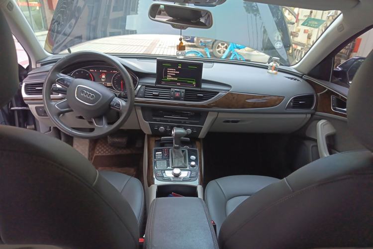 Used Audi A6L 2012 TFSI Standard Model Center Console