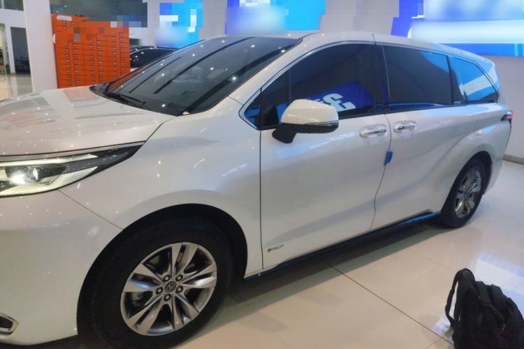 Used Toyota Sienna 2024 2.5L Hybrid Four-Wheel Drive Prestige Edition