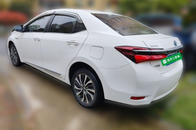 Used Toyota Corolla 2017 Revised Dual-Engine 1.8L E-CVT Elite Edition
