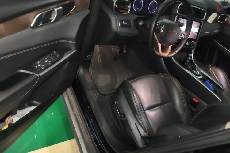 Used Lynk & Co 01 2017 2.0T Two-Wheel Drive Pro Edition Driver Seat