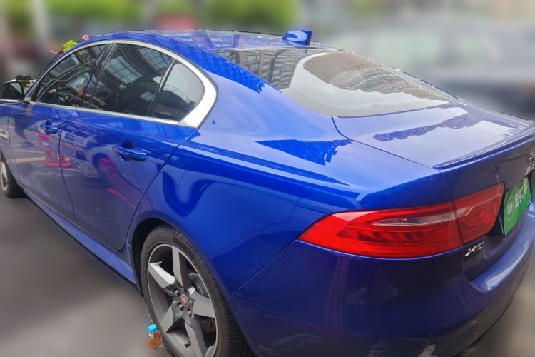 Used Jaguar XE 2018 2.0T 250 PS Two-Wheel-Drive R-Sport Sport Edition