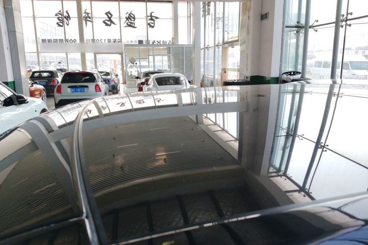 Used Land Rover Range Evoque 2017 2.0T British-Style Prestige Edition Roof