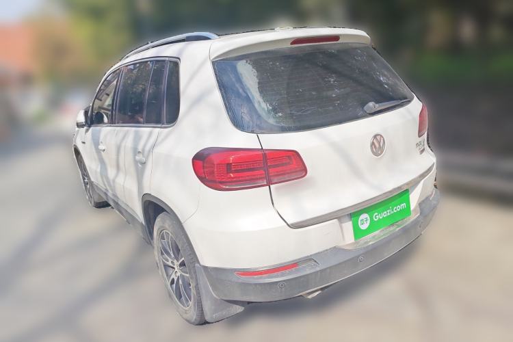 Used Volkswagen Tiguan 2016 300TSI Automatic All-Wheel Drive Luxury Edition Rear Left 45 Deg