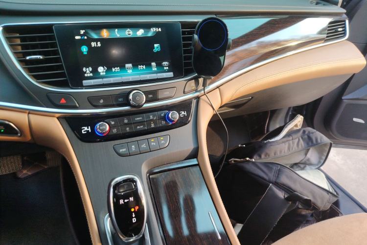 Used Buick LaCrosse 2018 28T Luxury Model