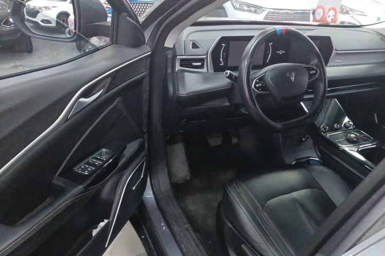 Used NETA U 2023 NETA U-Ⅱ 400 U Show Edition – Lithium Iron Phosphate
