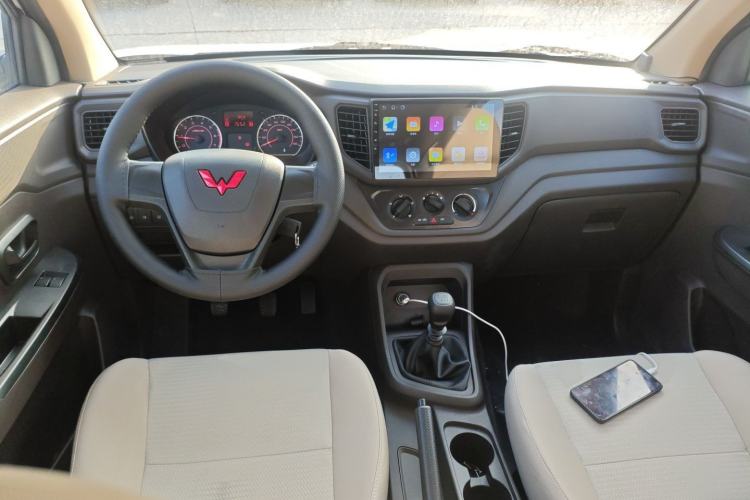 Used Wuling Hongguang V 2022 1.5L Jingqu Edition Electric-Assist LAR