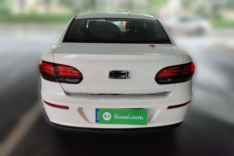 Used Qoros 3 2018 Sedan 1.6L Automatic Leading Model
