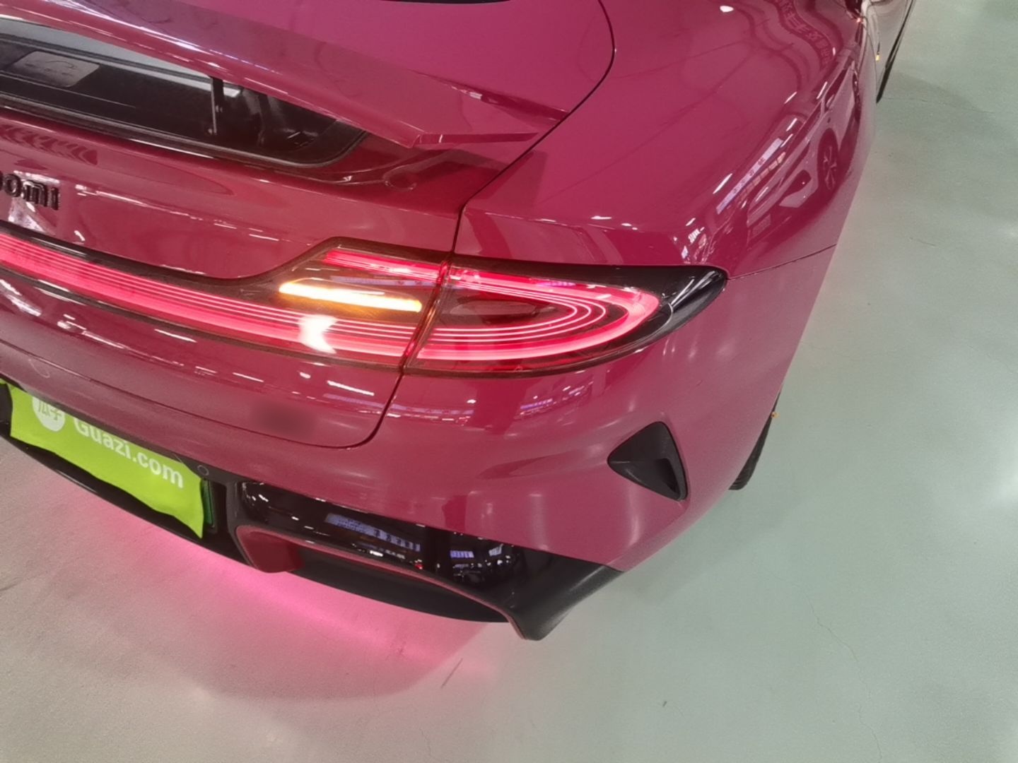 Xiaomi Auto SU7 2024 Rear-Drive Ultra-Long Range Advanced Pro-Level Intelligent Driving Version — снимка 9