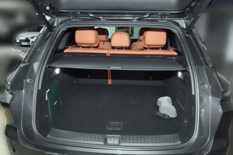 Used Li Auto L6 2025 Pro Smart Refresh Edition