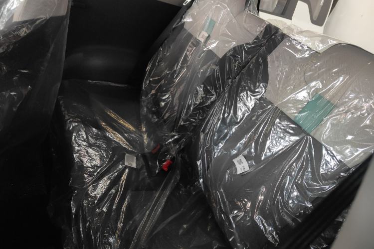 Used CHANGAN NEVO Lumin 2025 205 km Xiangqin Version
