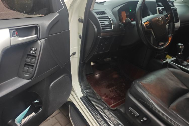 Used Toyota Prado 2019 3.5L Automatic TX-L Deluxe Edition with Rear-Mounted Spare Tire
