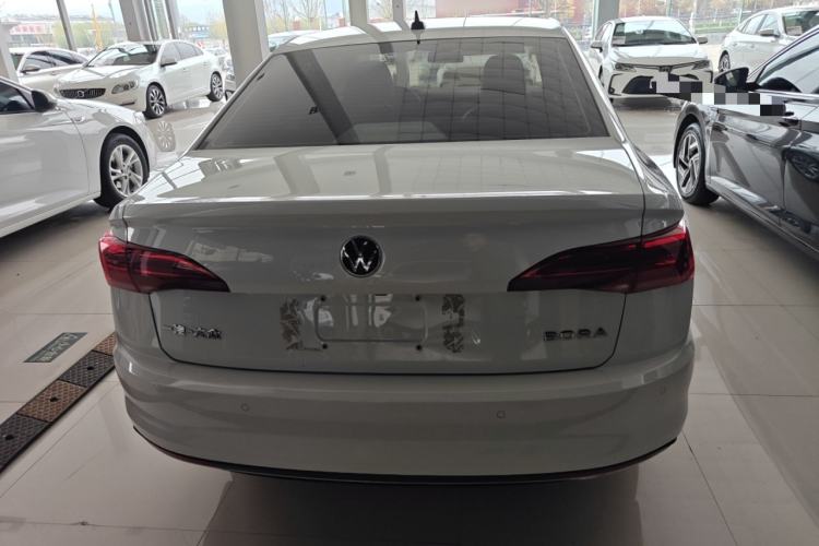 Used Volkswagen Bora 2021 1.5L Automatic Comfort Smart Connect Edition Exterior 4