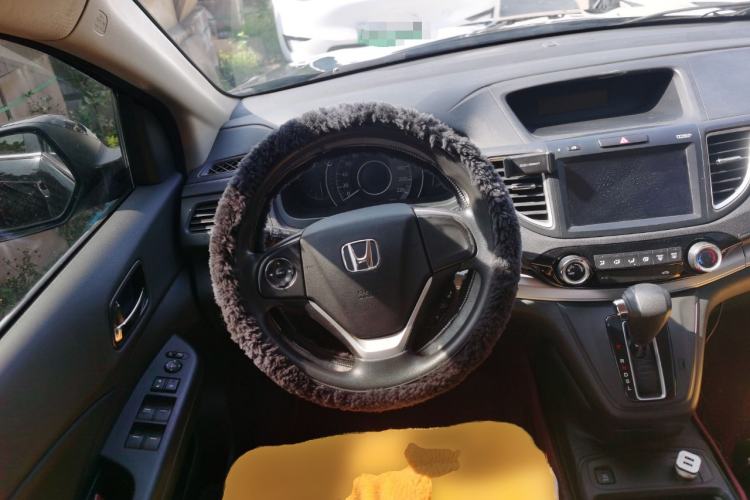 Used Honda CR-V 2016 2.0L two-wheel drive Urban Edition