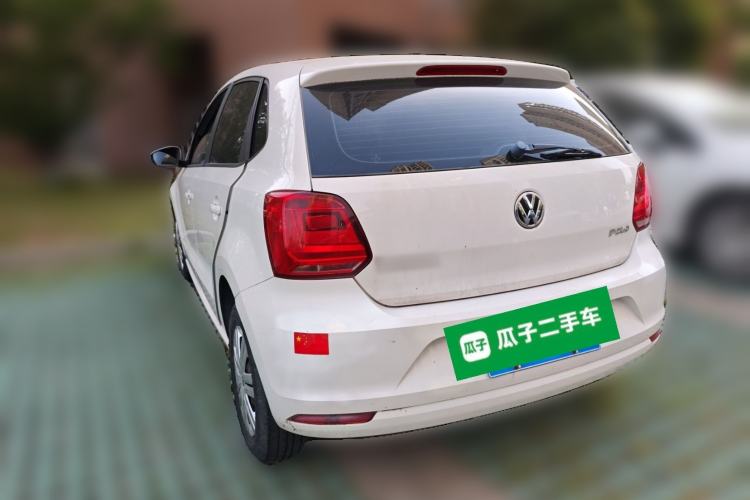 Used Volkswagen Polo 2016 1.4L Manual Fashion Model
