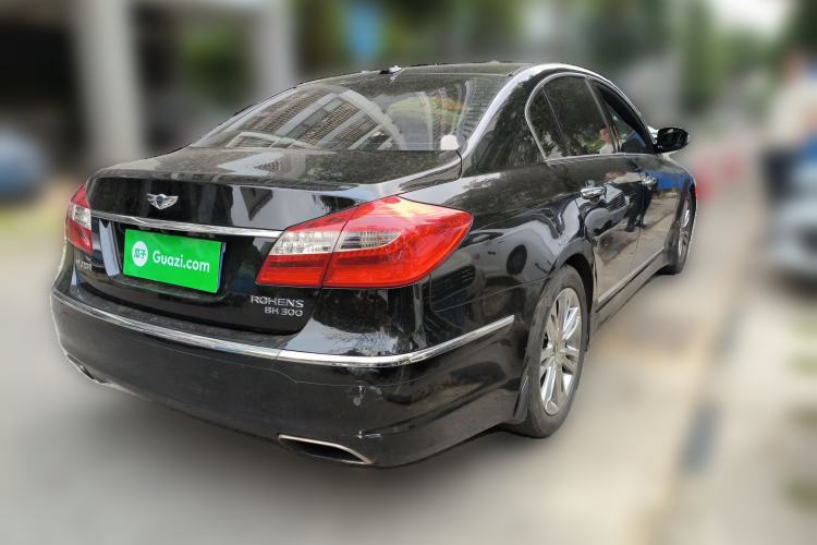Used Hyundai Genesis 2012 3.0L GDI Luxury Edition Rear Right 45 Deg