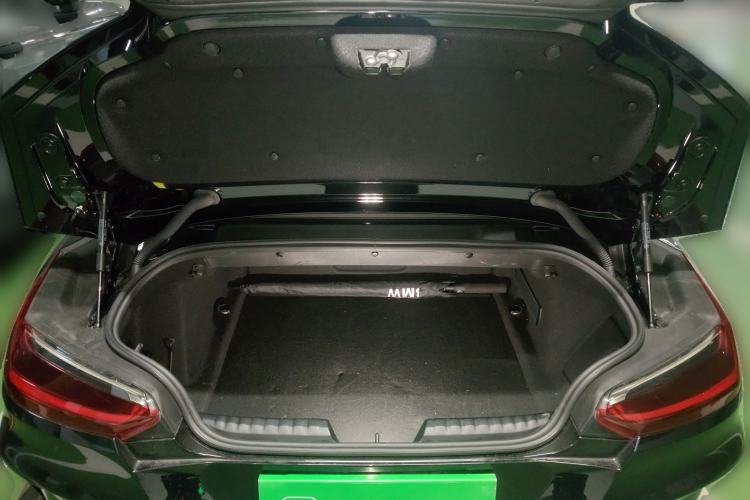 Used BMW Z4 2019 sDrive 25i M Sport Package Trunk