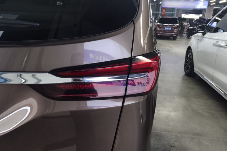 Used Buick GL8 2020 Land Business Class 652T Luxury Model