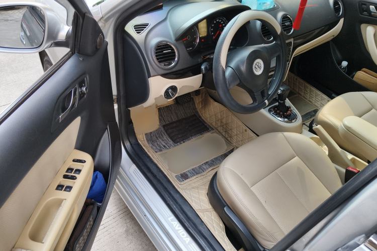 Used Volkswagen Lavida 2011 1.6L Automatic Premium Edition Driver Seat