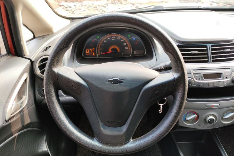 Used Chevrolet Sail 2013 Sedan 1.2L Manual Fashionable Happiness Edition