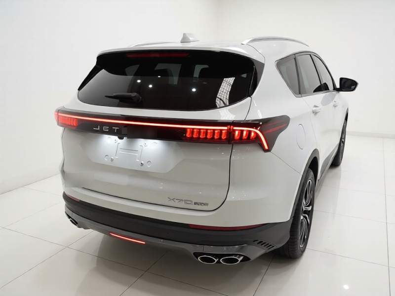 Used JETOUR X70 PLUS 2023 1.5T DCT Brave PLUS 5-Seater — 6