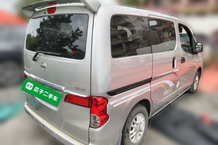 Used Nissan NV200 2012 1.6L 232 Seats Luxury Version