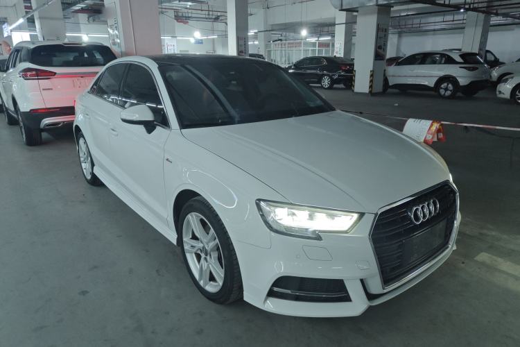 Used Audi A3 2019 Limousine 35 TFSI Fashion Edition China VI Emission Standard
