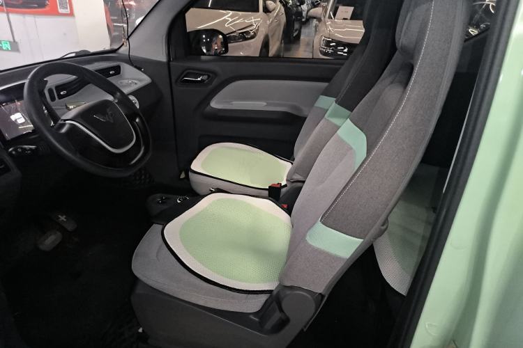 Used Wuling Hongguang MINIEV 2021 Macaron Fashion Model Lithium Iron Phosphate Left Front Seat