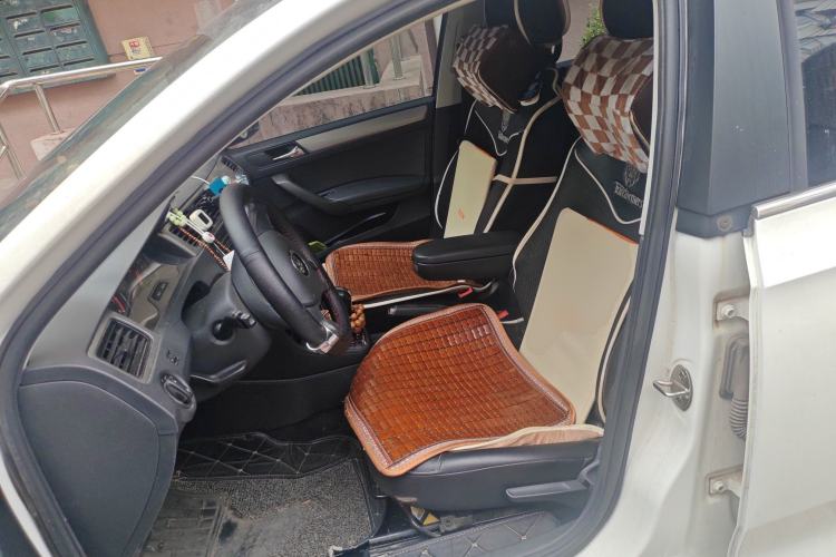 Used Volkswagen Santana 2015 Haval H6 1.6L Automatic Comfort Model